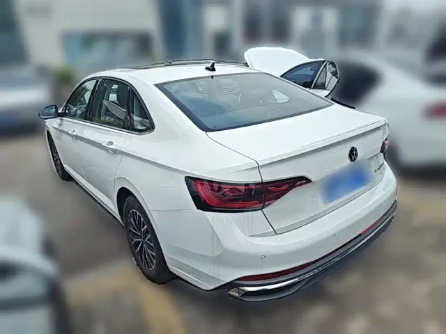 Volkswagen Sagitar — Фото автомобиля 8