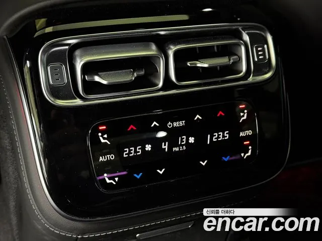 Mercedes-Benz S-Class — Фото автомобиля 17