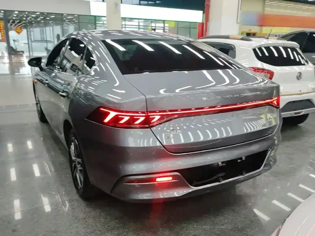 BYD Qin PLUS — Фото автомобиля 4