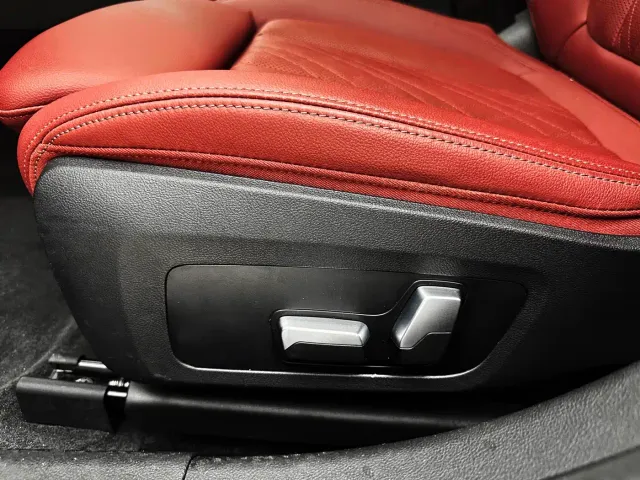 BMW 3 Series — Фото автомобиля 11
