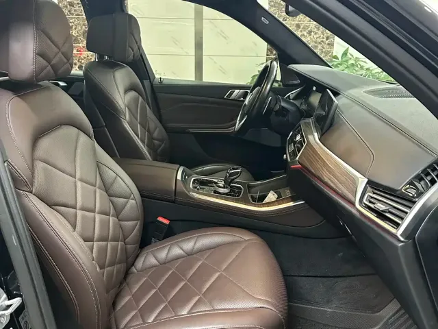 BMW BMW X5 2022 Facelift xDrive 40Li Premium M Sport Package — Фото автомобиля 12