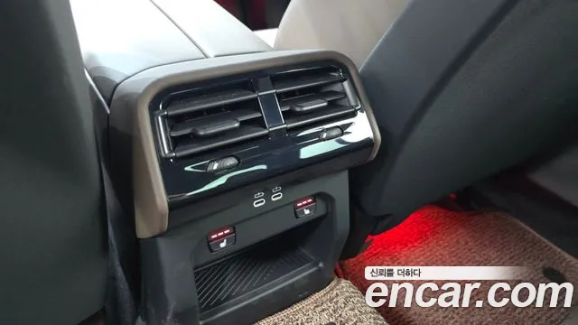 BMW 5-Series — Фото автомобиля 17
