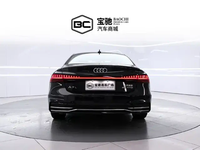 Audi A7L — Фото автомобиля 4