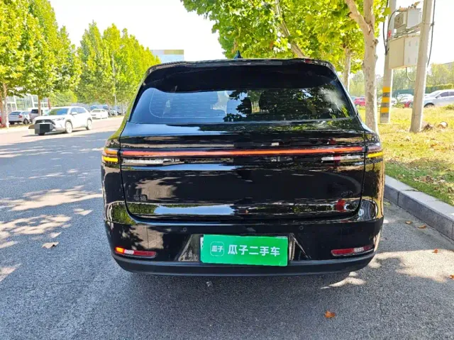 Leapmotor C10 — Фото автомобиля 5
