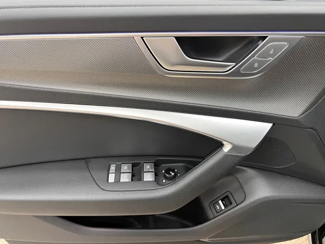 Audi A6L — Фото автомобиля 15