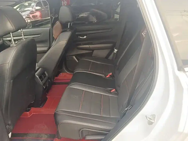 Honda CR-V — Фото автомобиля 16