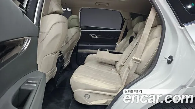 Genesis GV80 — Фото автомобиля 11