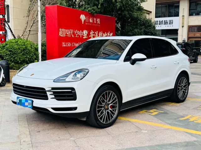 Porsche Cayenne — Фото автомобиля 3