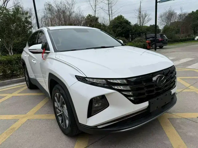 Hyundai Tucson — Фото автомобиля 9