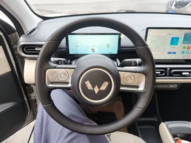Wuling Motors Wuling Binguo PLUS 2024 Model 330km 5-Seater — Фото автомобиля 10