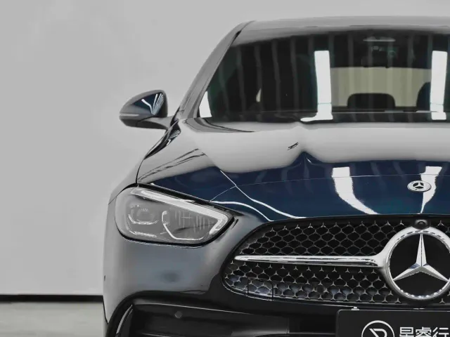 Mercedes-Benz C-Class — Фото автомобиля 5