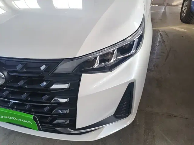 GAC Trumpchi M6 — Фото автомобиля 23