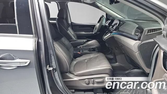 Honda Odyssey — Фото автомобиля 11