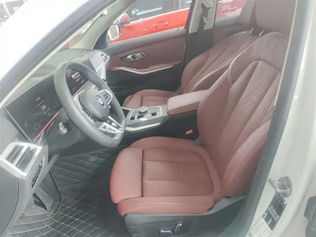 BMW 3 Series — Фото автомобиля 14