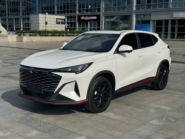 Фотография автомобиля — Changan X5 Plus