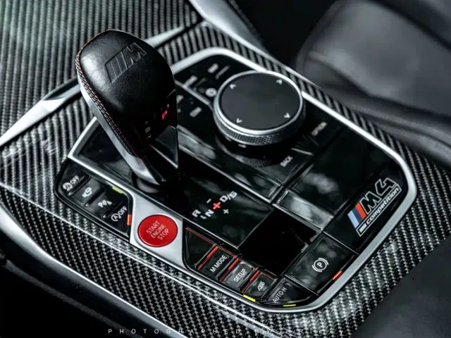 BMW M4 — Фото автомобиля 9