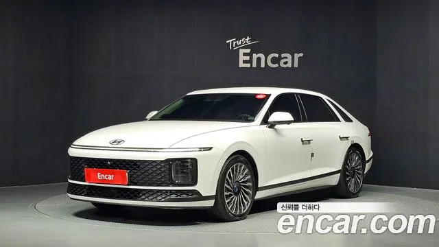 Фотография автомобиля — Hyundai Grandeur GN7