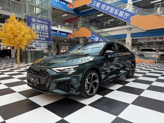 Фотография автомобиля — Audi A3