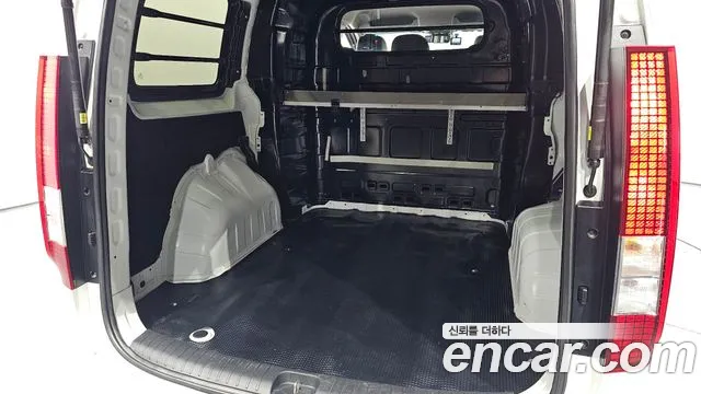 Hyundai Staria — Фото автомобиля 20
