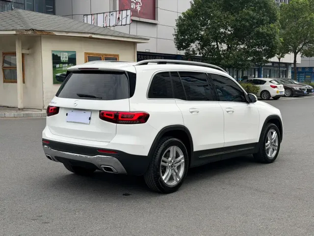 Mercedes-Benz GLB-Class — Фото автомобиля 6