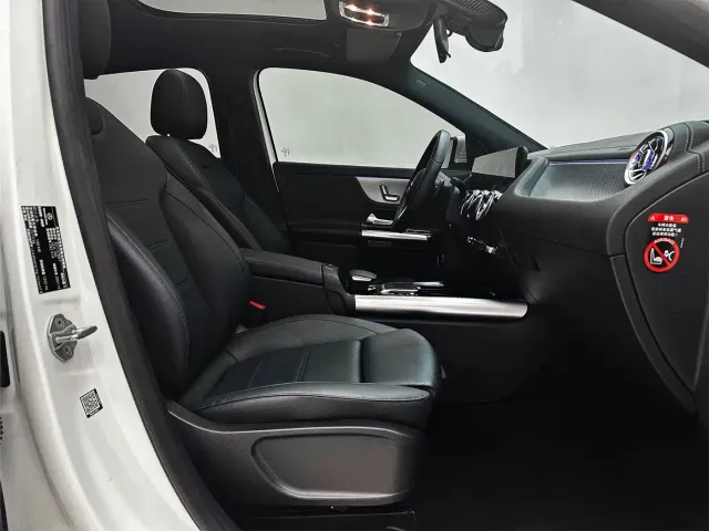 Mercedes-Benz GLA-Class — Фото автомобиля 21
