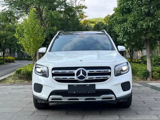Mercedes-Benz GLB-Class — Фото автомобиля 2