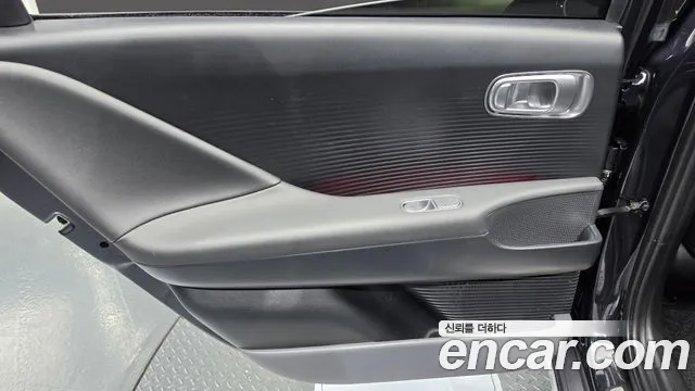 Hyundai Ioniq 6 — Фото автомобиля 14