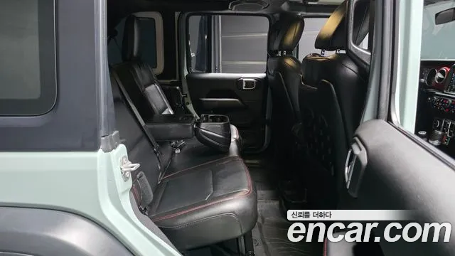 Jeep Wrangler Wrangler (JL) 2.0 Rubicon 4 двери Earl Clear Coat — Фото автомобиля 12