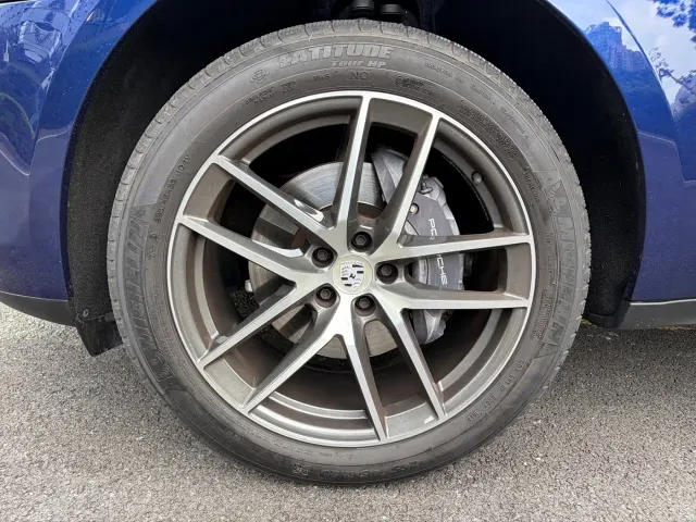 Porsche Macan — Фото автомобиля 5