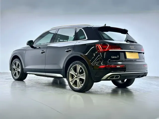 Audi Q5L — Фото автомобиля 6