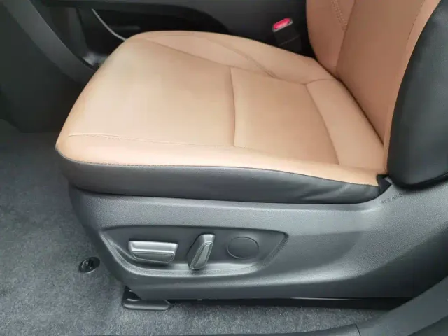 Toyota bZ3 — Фото автомобиля 20