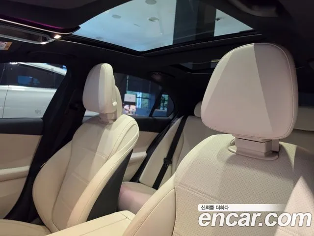 Mercedes-Benz C-Class W206 — Фото автомобиля 19