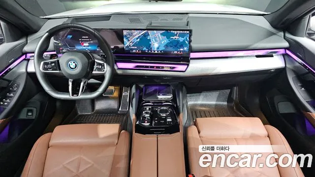 BMW 5-Series 5 серия (G60) — Фото автомобиля 7