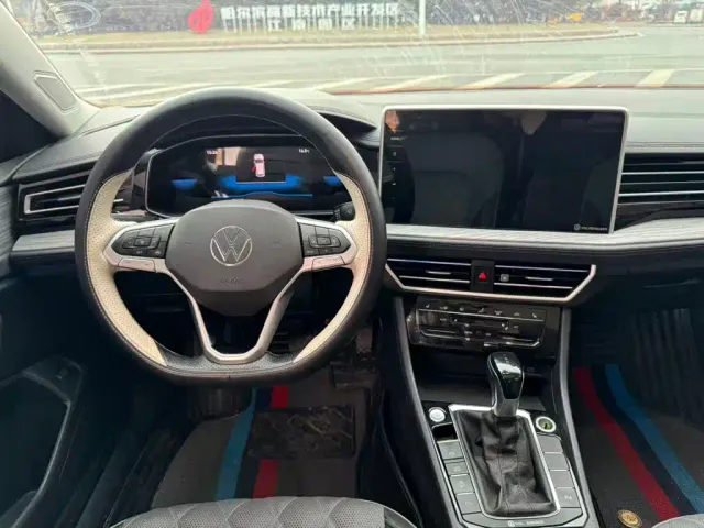 Volkswagen Sagitar — Фото автомобиля 10
