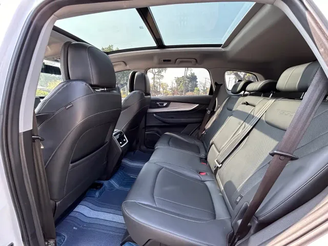 Chery Tiggo 8 PLUS — Фото автомобиля 12