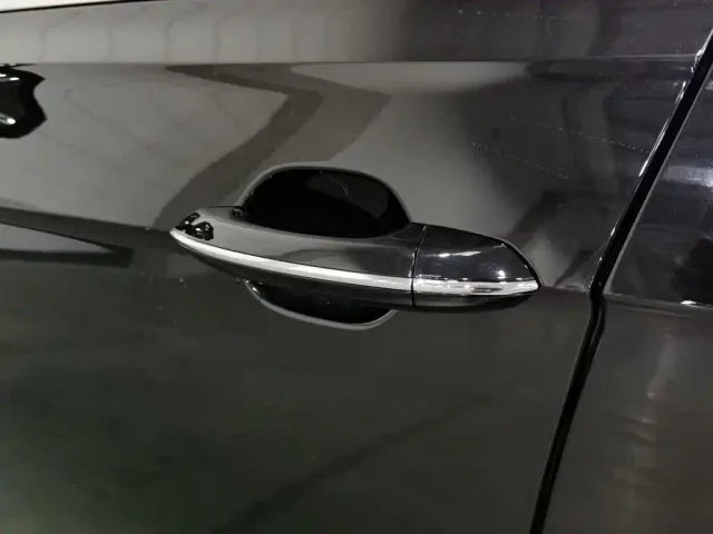 Volkswagen Passat — Фото автомобиля 18