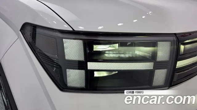 Hyundai Santafe Santa Fe (MX5) Бензин 2.5T 2WD — Фото автомобиля 21