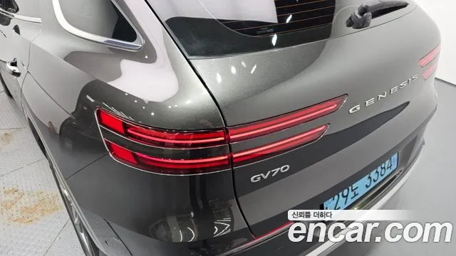 Genesis GV70 Electrified GV70 — Фото автомобиля 23