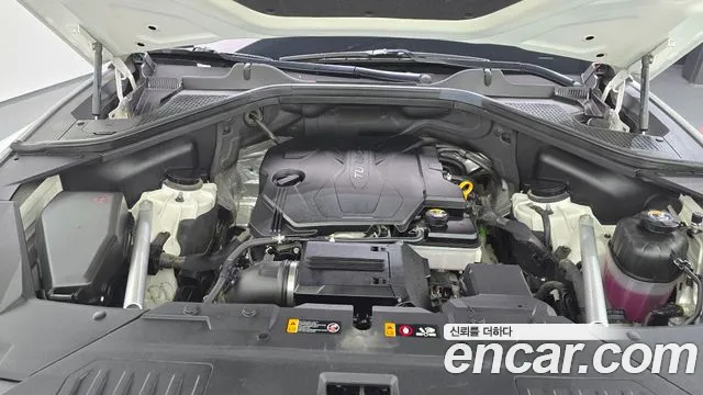 Genesis GV80 — Фото автомобиля 9