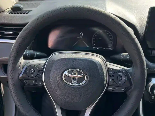 Toyota Wildlander — Фото автомобиля 11