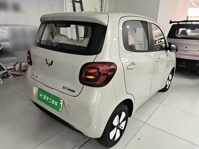 Wuling Hongguang Mini EV — Фото автомобиля 6
