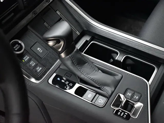 Lexus GX — Фото автомобиля 15