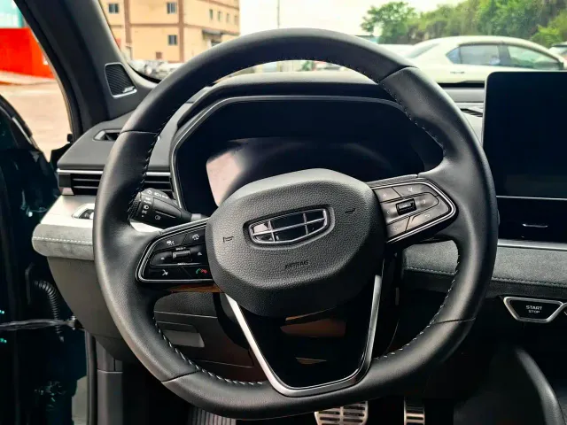Geely Xingrui — Фото автомобиля 8