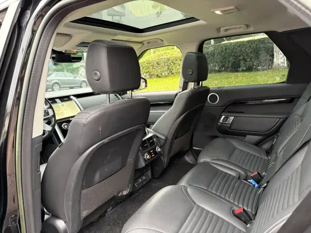Land Rover Discovery 2021 Model 300PS S — Фото автомобиля 11