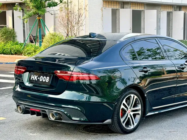 Jaguar XEL — Фото автомобиля 7