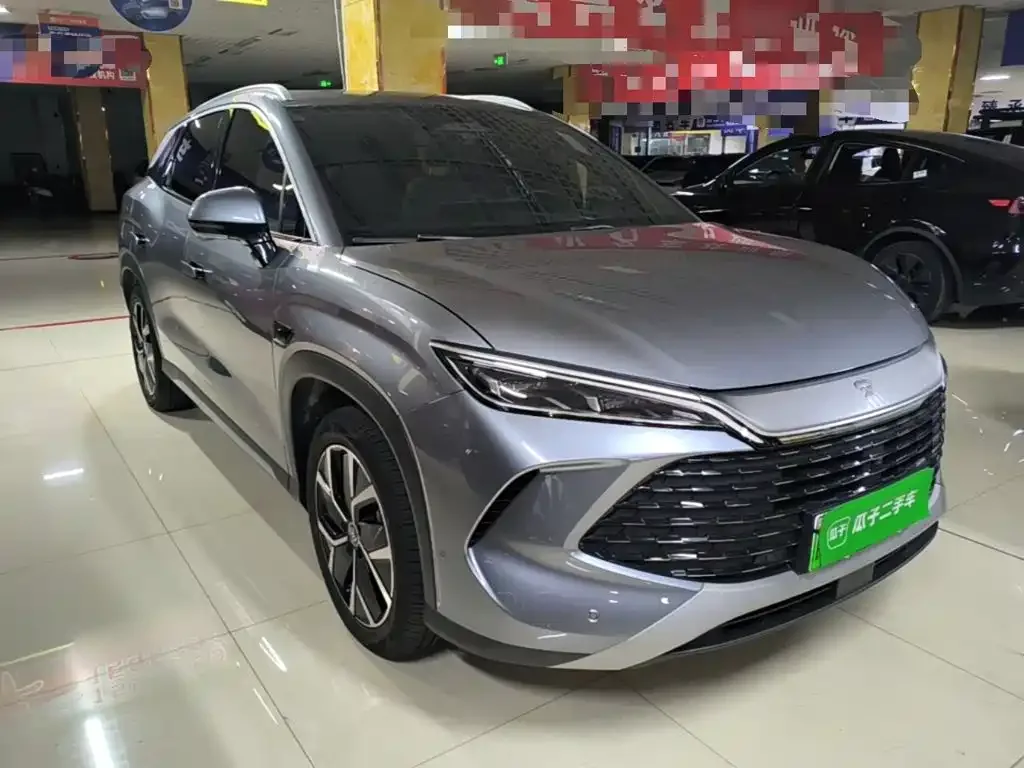 BYD Song L DM-i 2025 Smart Driving Edition 160km Excellence Type — Фото автомобиля 3