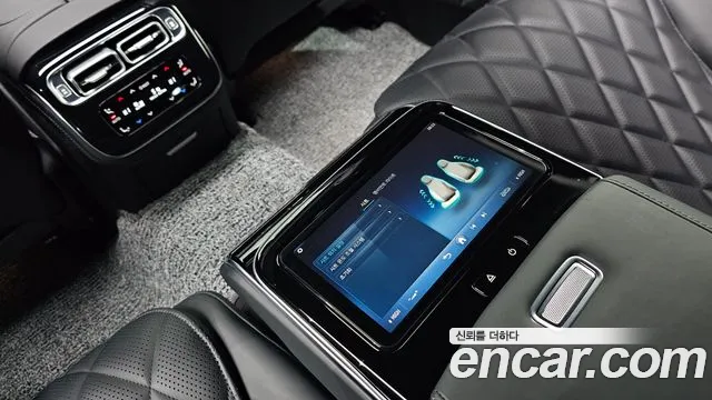 Mercedes-Benz S-Class W223 — Фото автомобиля 17