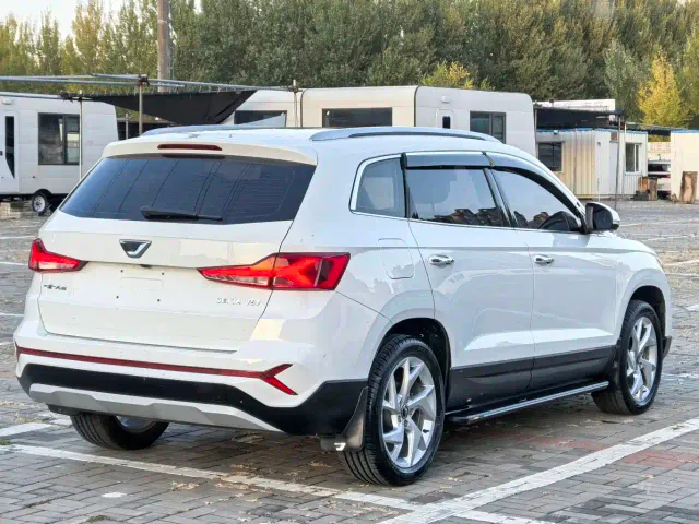 Jetta VS7 — Фото автомобиля 9
