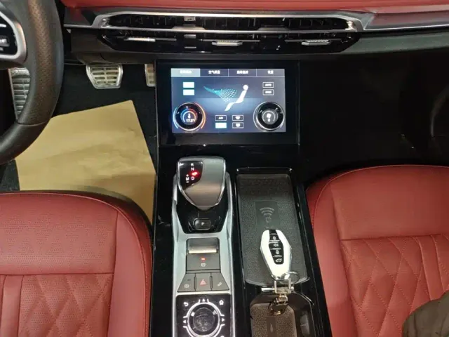 Jetour X70 Plus — Фото автомобиля 13