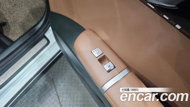 Hyundai Grandeur — Фото автомобиля 26